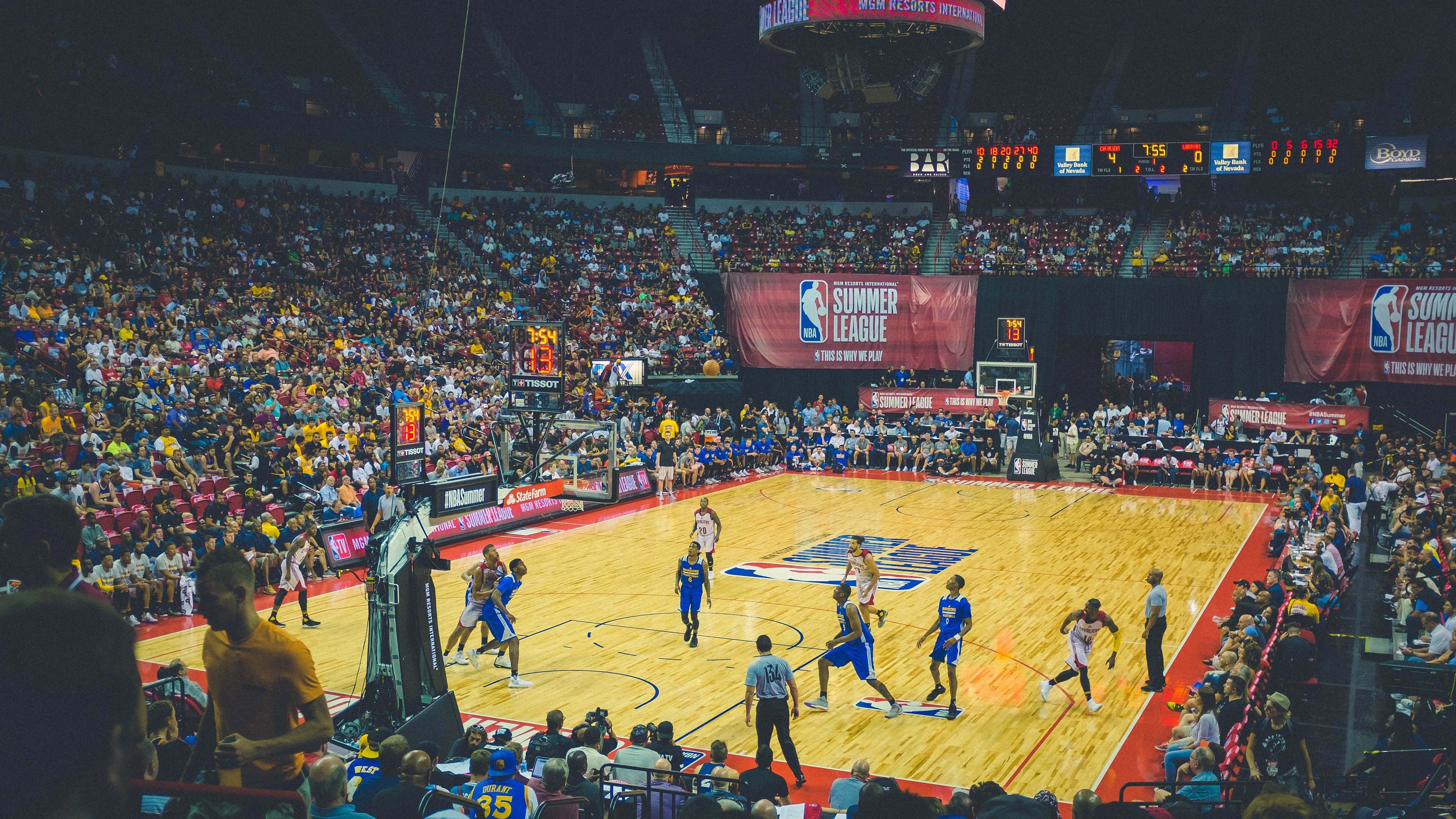 墨西哥队后卫吉梅内斯在巴黎奥运会上表现出色，吉梅内斯西班牙男篮